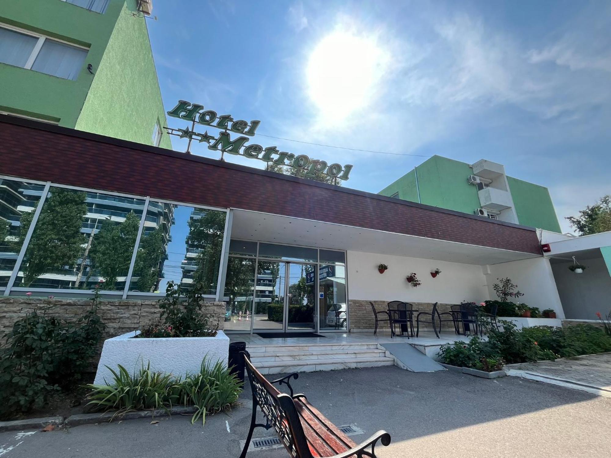 מאמאיה Hotel Metropol מראה חיצוני תמונה